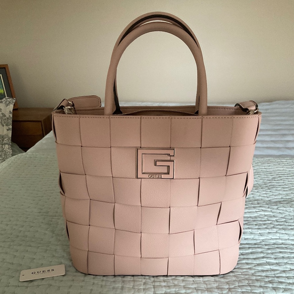 Guess Liberty City Shopper Tote